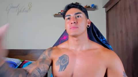 taylor_mclane1 online show from January 17, 2026, 1:49 pm