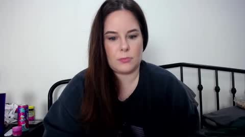 Snapshot of taylormichaels87 chatting on October 1, 2025, 5:30 pm Taylor Michaels online show from October 1, 2025, 5:30 pm