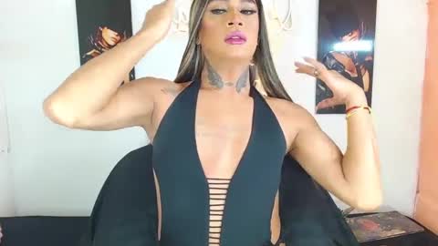 taylorqueensex online show from October 14, 2025, 4:24 am