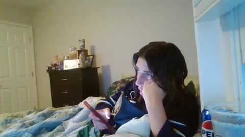 Snapshot of taylorslay chatting on May 1, 2026, 11:42 pm taylorslay online show from May 1, 2026, 11:42 pm
