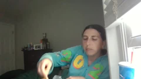 taylorslay online show from June 3, 2026, 11:43 pm