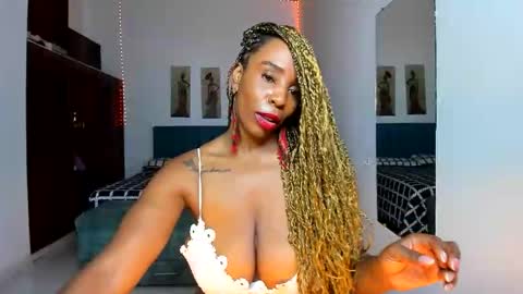 taylorslims online show from April 16, 2026, 8:20 pm