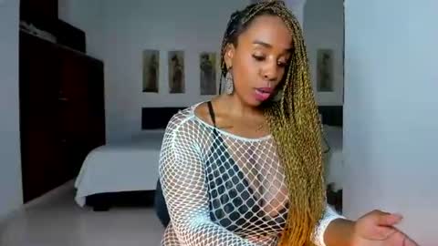 Snapshot of taylorslims chatting on July 11, 2026, 5:59 pm taylorslims online show from July 11, 2026, 5:59 pm