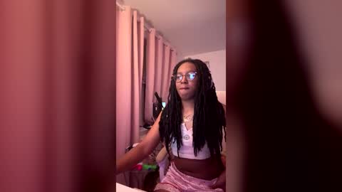 Snapshot of taylorsosweets chatting on June 14, 2026, 4:58 am Taylor online show from June 14, 2026, 4:58 am