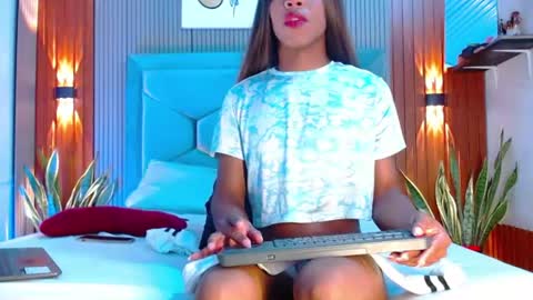 Tayra...  online show from June 29, 2026, 8:31 am