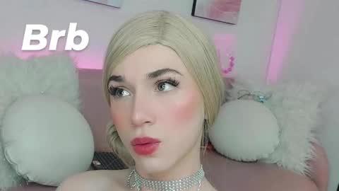 Snapshot of tayzon_foxxx chatting on March 5, 2025, 4:02 pm Sofia online show from March 5, 2025, 4:02 pm