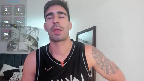 Snapshot of tbastian chatting on October 9, 2025, 8:29 pm BASTIAN online show from October 9, 2025, 8:29 pm