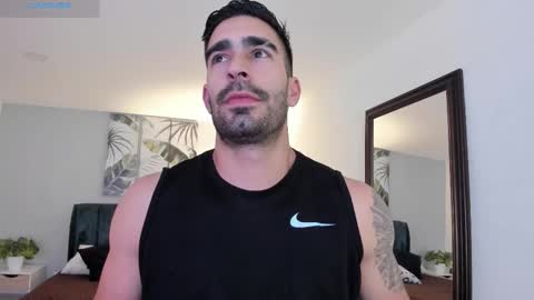 Snapshot of tbastian chatting on November 1, 2025, 8:22 pm BASTIAN online show from November 1, 2025, 8:22 pm