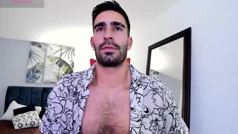 Snapshot of tbastian chatting on November 17, 2025, 7:52 pm BASTIAN online show from November 17, 2025, 7:52 pm