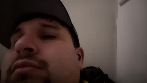 Luis online show from February 19, 2025, 3:39 am