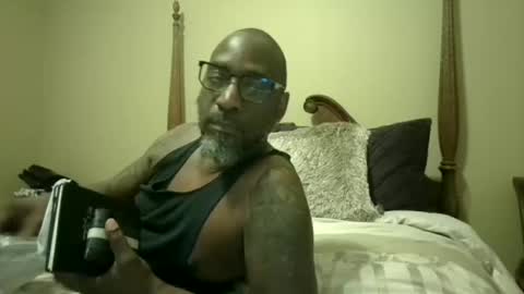 Snapshot of tchsul chatting on May 17, 2026, 7:50 am TOUCH online show from May 17, 2026, 7:50 am