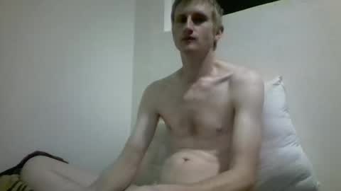 Snapshot of tcute0 chatting on March 1, 2026, 10:01 pm tcute0 online show from March 1, 2026, 10:01 pm