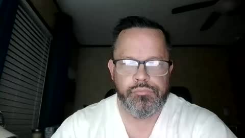 tdhawk87 online show from April 27, 2026, 8:56 am