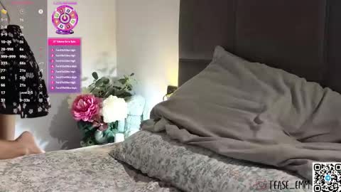 Em online show from September 16, 2025, 7:59 pm