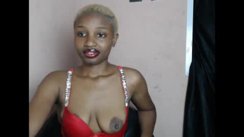 Snapshot of teasexkitty chatting on June 1, 2026, 9:16 pm teasexkitty online show from June 1, 2026, 9:16 pm