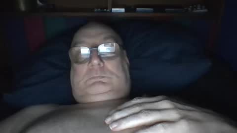 Mark online show from October 7, 2025, 7:11 pm