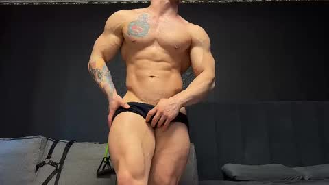 Andy Psy online show from April 1, 2026, 1:41 pm