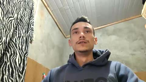 tecnicogatu online show from September 23, 2025, 2:03 am