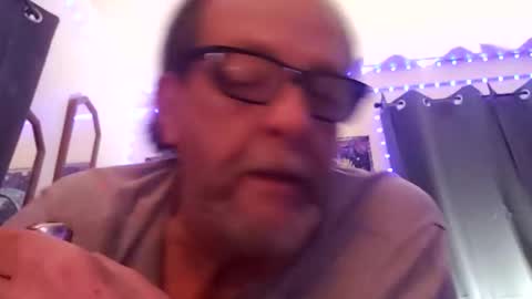 Snapshot of tedestep2 chatting on February 3, 2026, 3:48 am tedestep2 online show from February 3, 2026, 3:48 am