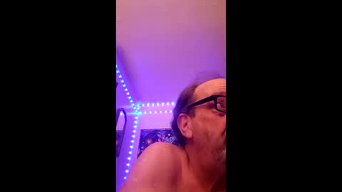 tedestep2 online show from April 1, 2026, 3:51 am