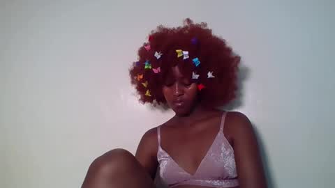 Snapshot of tee_kaicy chatting on October 20, 2025, 12:33 am kaicy online show from October 20, 2025, 12:33 am