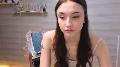 Snapshot of teeaapsex chatting on May 31, 2026, 3:26 am Alice and Cassie online show from May 31, 2026, 3:26 am