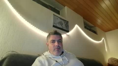 Snapshot of teeforyou chatting on December 14, 2024, 9:45 pm Peter online show from December 14, 2024, 9:45 pm