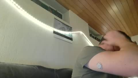 Snapshot of teeforyou chatting on January 19, 2025, 12:06 am Peter online show from January 19, 2025, 12:06 am