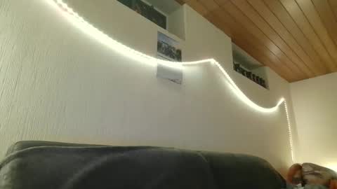 Snapshot of teeforyou chatting on February 17, 2025, 6:59 pm Peter online show from February 17, 2025, 6:59 pm