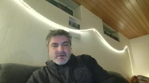 Snapshot of teeforyou chatting on February 17, 2025, 10:03 pm Peter online show from February 17, 2025, 10:03 pm