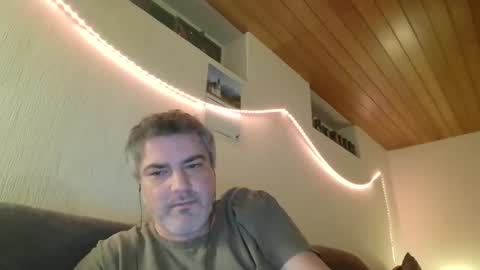 Snapshot of teeforyou chatting on February 22, 2025, 2:17 am Peter online show from February 22, 2025, 2:17 am