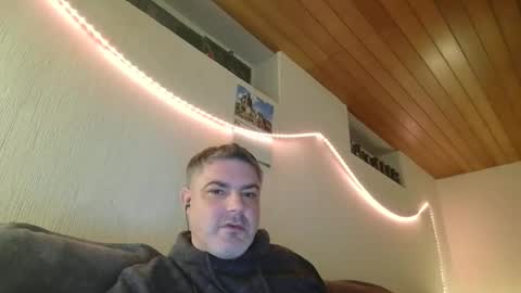 Snapshot of teeforyou chatting on March 12, 2025, 1:14 am Peter online show from March 12, 2025, 1:14 am