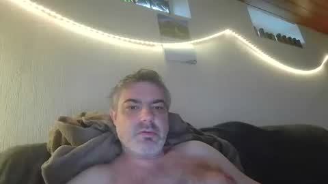 Snapshot of teeforyou chatting on September 20, 2025, 3:57 pm Peter online show from September 20, 2025, 3:57 pm