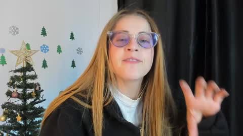 Snapshot of tekila__ chatting on December 10, 2024, 8:16 pm tekila__ online show from December 10, 2024, 8:16 pm