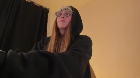 Snapshot of tekila__ chatting on March 8, 2025, 12:00 am tekila__ online show from March 8, 2025, 12:00 am