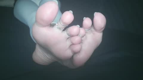 Viv West online show from February 25, 2025, 8:47 am