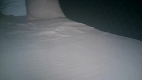 Viv West online show from October 8, 2025, 4:54 am