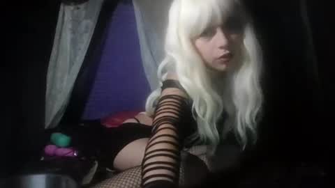 temptedbrat online show from May 16, 2026, 6:21 am