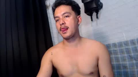 tempting_jon online show from November 20, 2025, 9:31 am