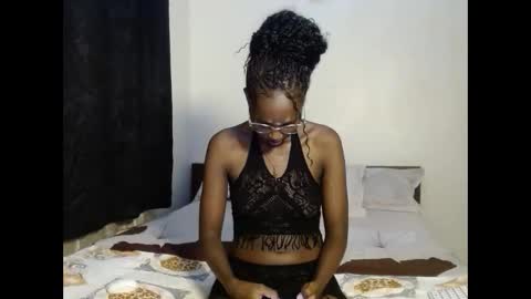 Snapshot of tempting_vibe chatting on March 25, 2026, 8:04 pm tempting_vibe online show from March 25, 2026, 8:04 pm