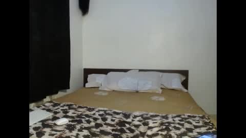 Snapshot of tempting_vibe chatting on May 11, 2026, 5:10 pm tempting_vibe online show from May 11, 2026, 5:10 pm