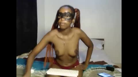 Snapshot of tempting_vibe chatting on May 27, 2026, 7:11 pm tempting_vibe online show from May 27, 2026, 7:11 pm