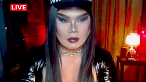 Snapshot of temptress_cocoxxx chatting on May 3, 2026, 6:25 pm Mistress Coco online show from May 3, 2026, 6:25 pm