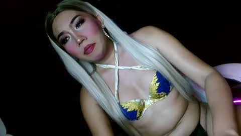 temptressxx_69 online show from July 17, 2026, 12:23 pm