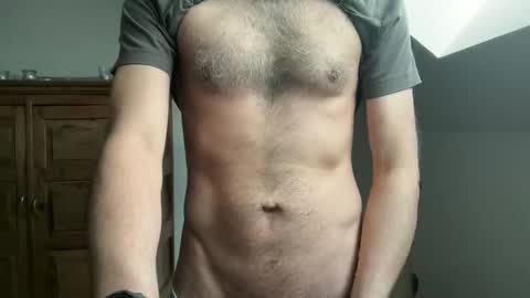 tender_joy_love online show from April 4, 2026, 3:20 pm