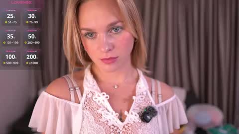 Ellis online show from December 17, 2025, 6:25 pm