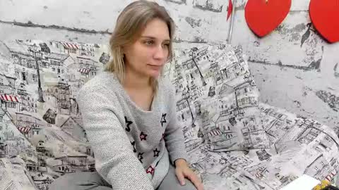 tenderly_sophie online show from October 22, 2025, 6:13 am