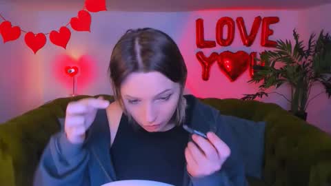 Lisa online show from February 11, 2026, 1:38 pm