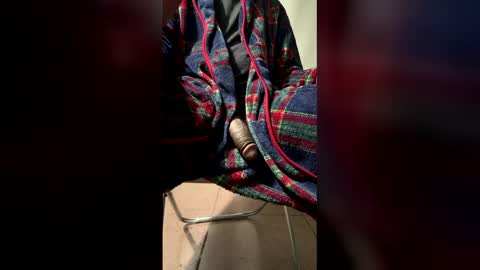 Snapshot of tenninchdick chatting on May 20, 2026, 3:02 am TENNinchDick online show from May 20, 2026, 3:02 am