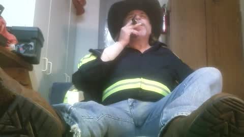 Tennredneck online show from February 11, 2025, 5:05 am